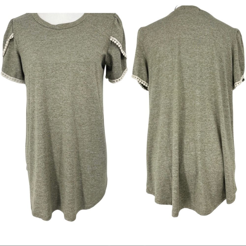 Reborn J green short sleeve boho top
